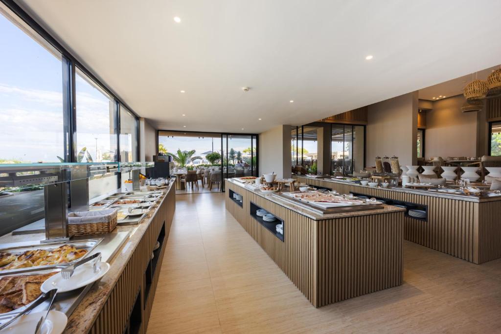 Medite Kassandra Resort РЕСТОРАНТ.jpg