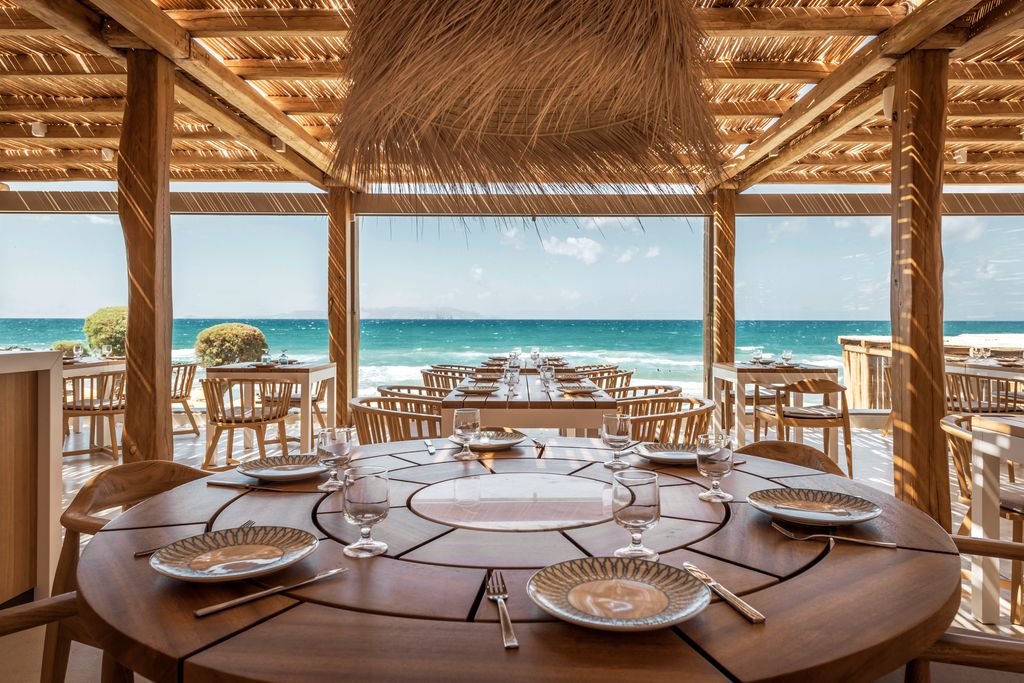 mitsis_kamenavourla ТАВЕРНА.jpeg