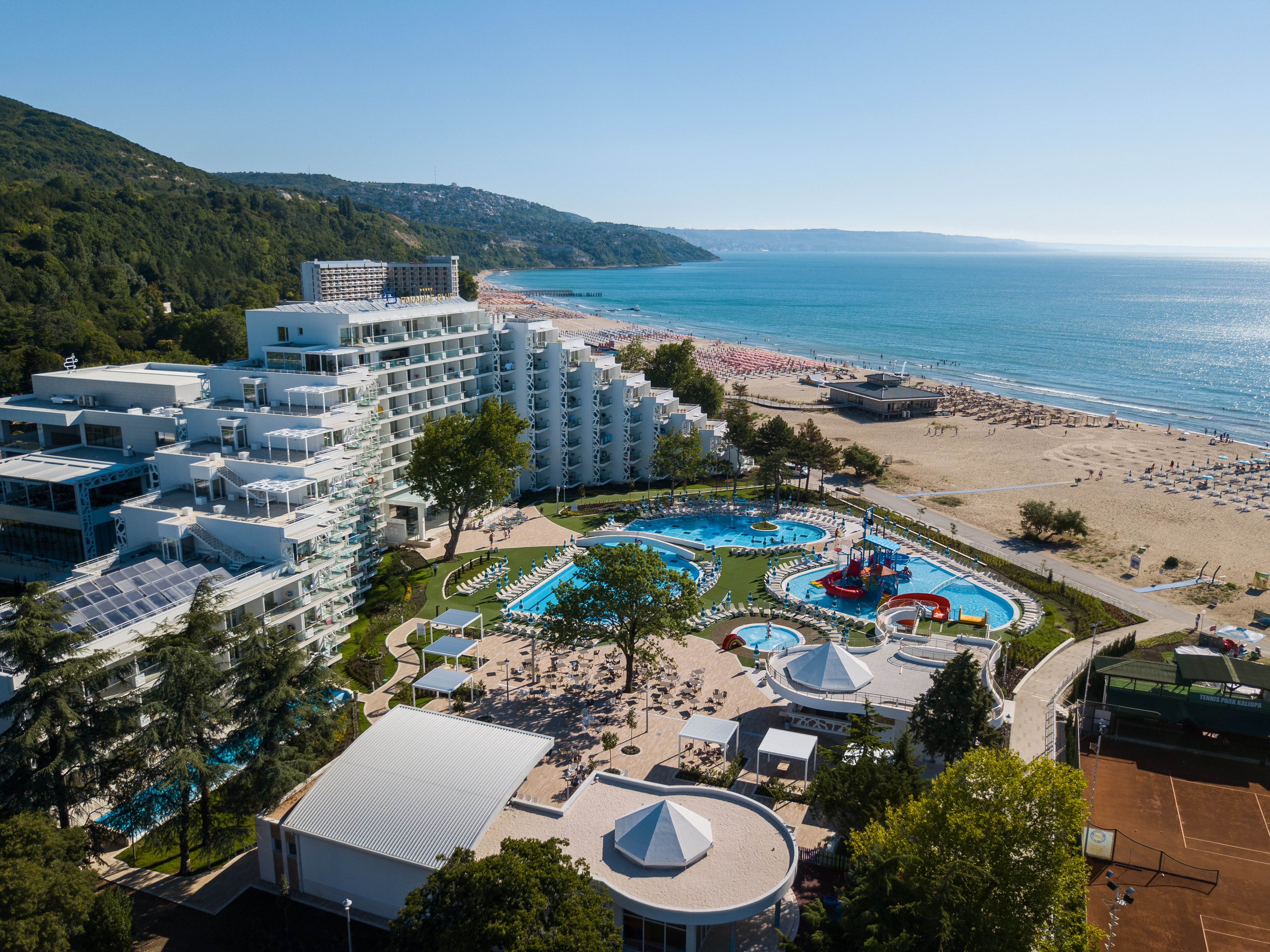 Maritim Hotel Paradise Blue-Albena.jpg