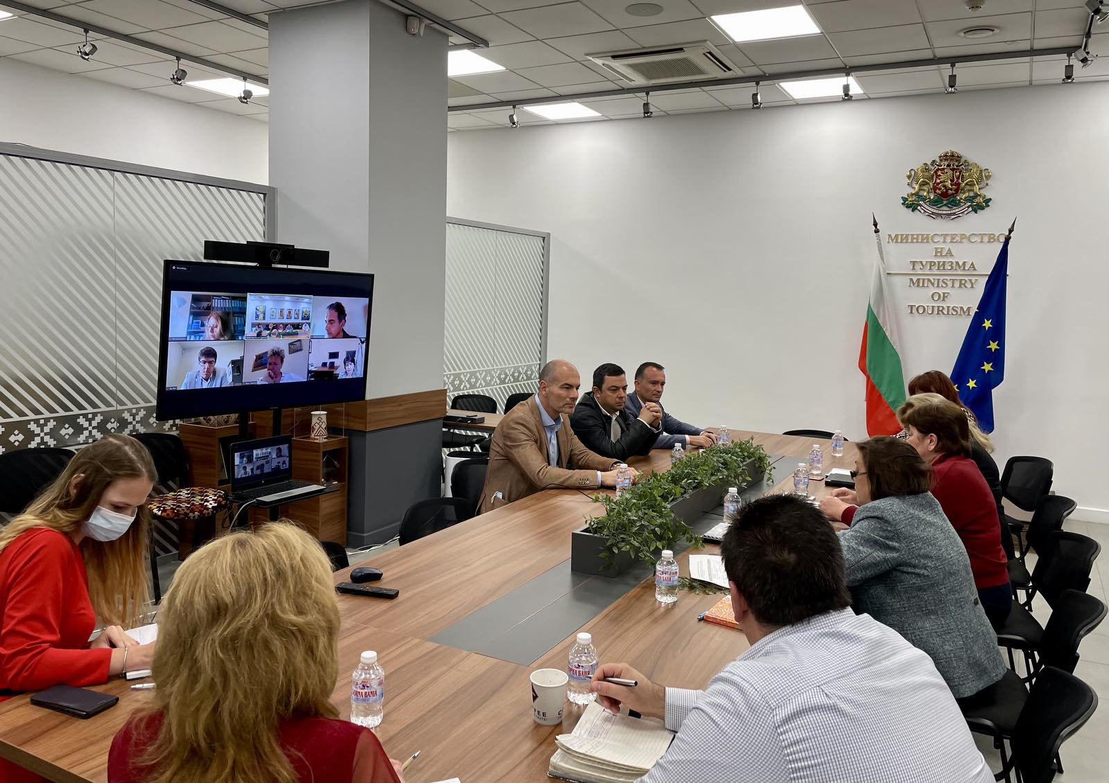 Спешни действия на Министерство на туризма (2).jpg