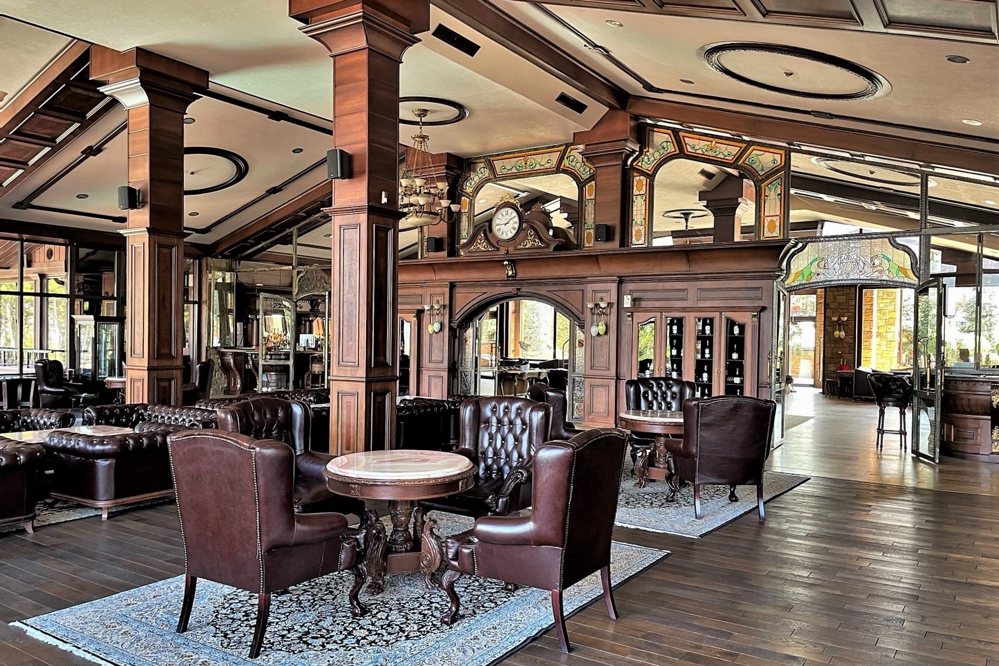 Макси Парк Хотел & Спа ЛОБИ.jpg