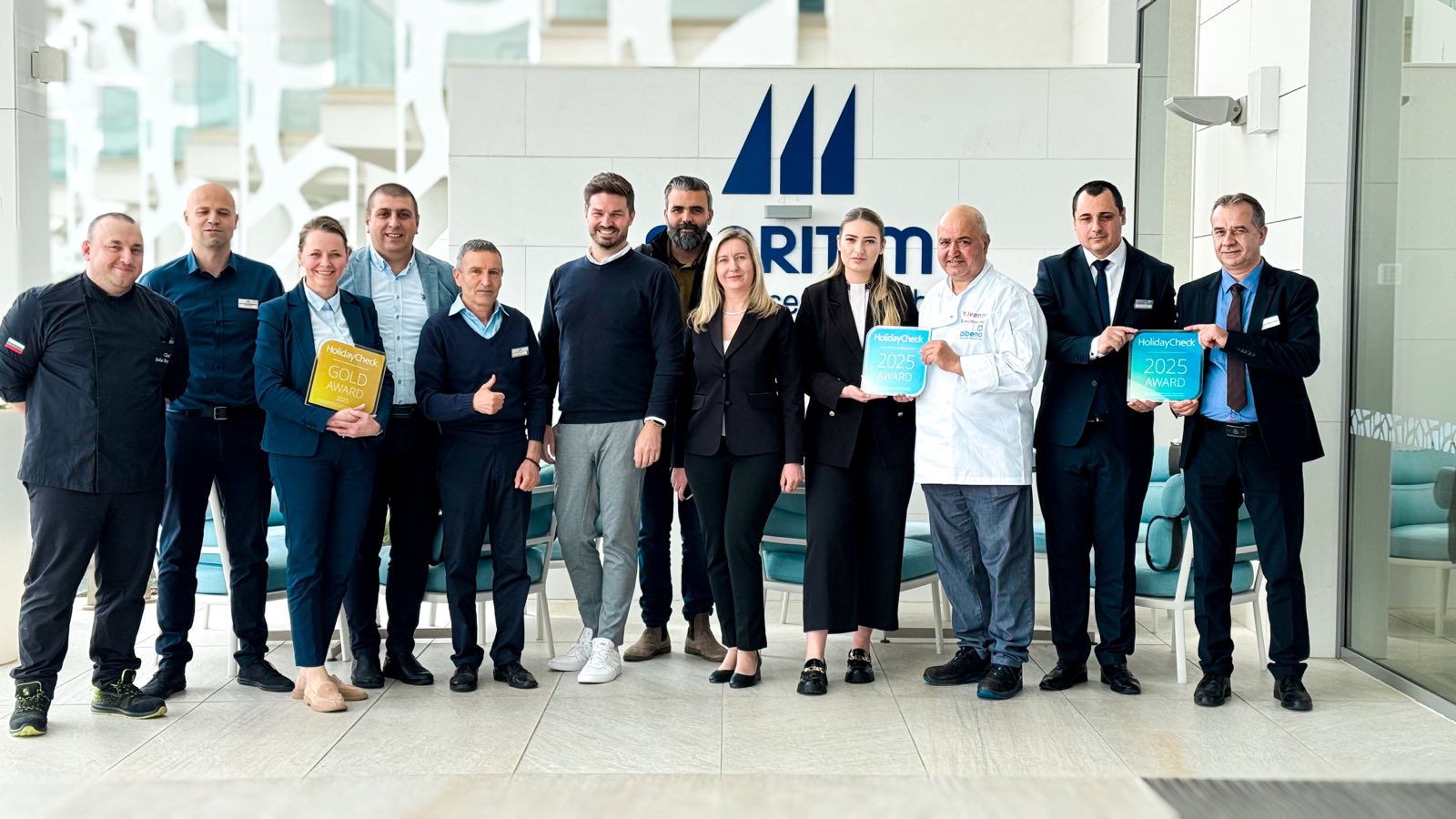 HolidayCheck Awards.jpg