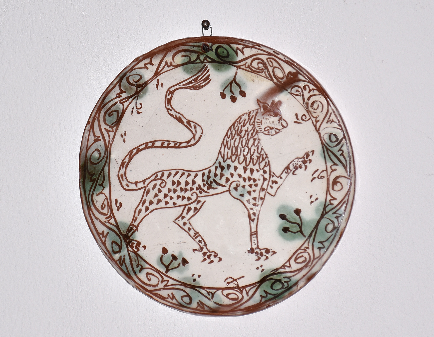 Кръгла плочка с барс - възстановка.jpg