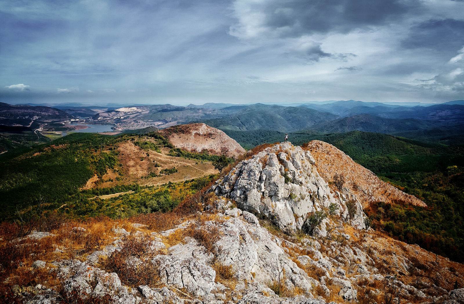 Панорамна снимка на региона, в който се провежда състезанието.jpg