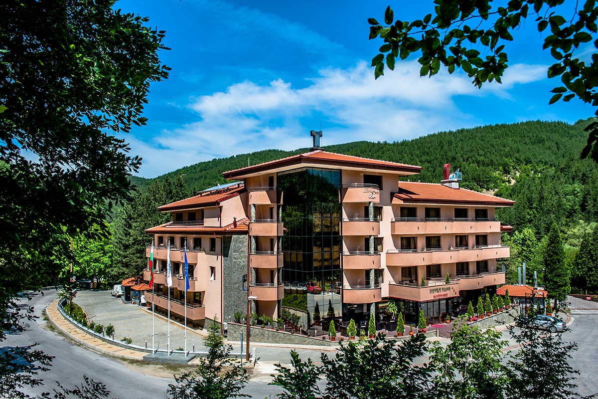 Park Hotel Bachinovo 1.jpg