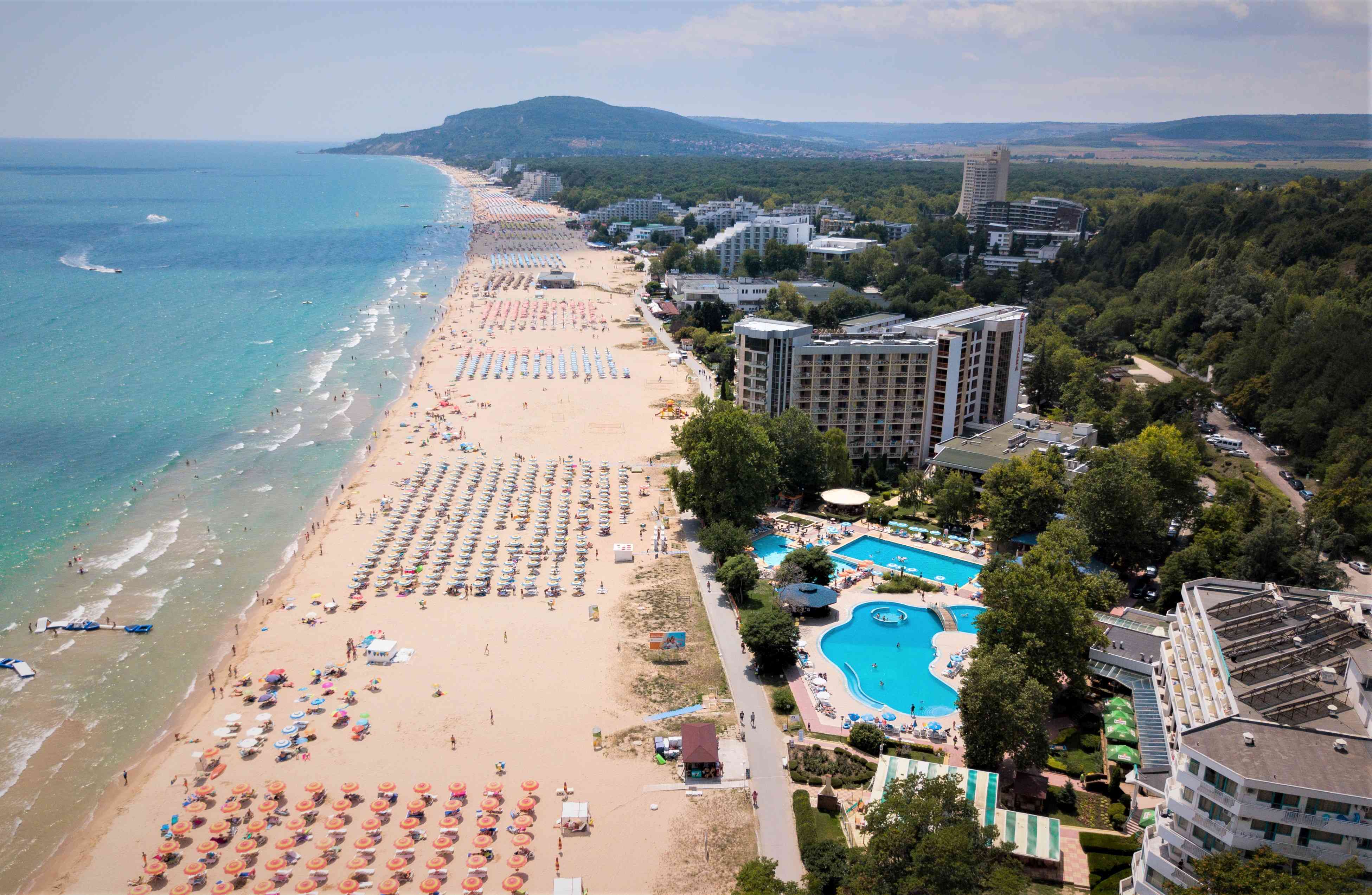 Albena Beach-.jpg