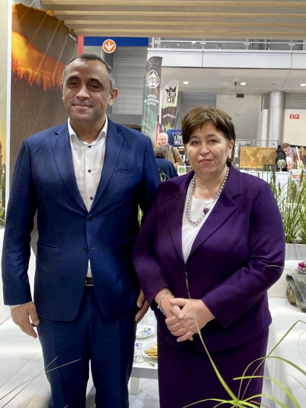 Среща на министър Балтова с Рафал Шлахта (3).jpg