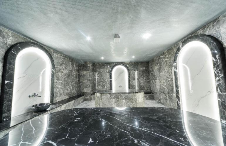 Hotel Royal Plovdiv СПА.jpg