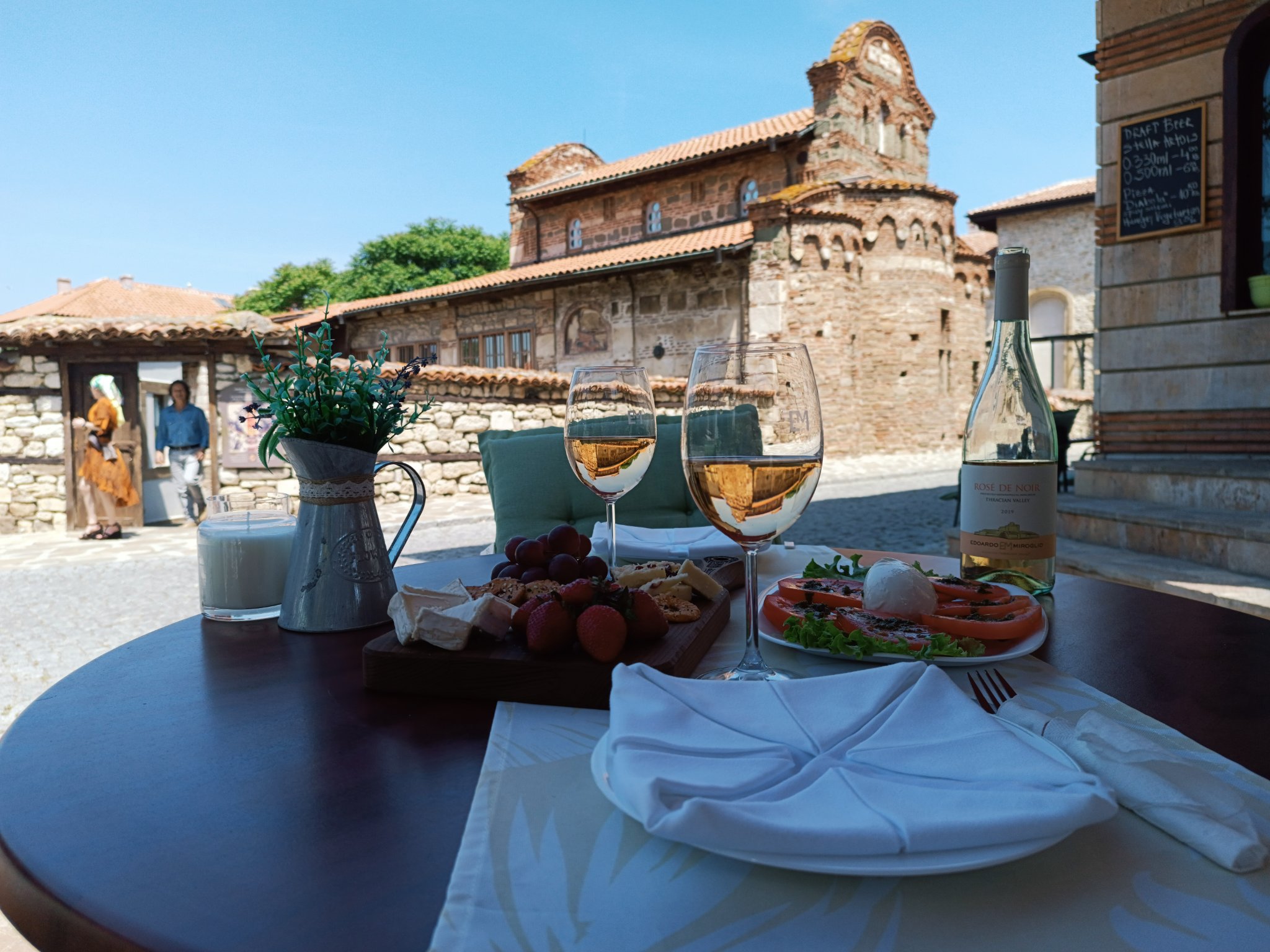 ХОТЕЛ СВ. СТЕФАН СТАРИЯ ГРАД.jpg